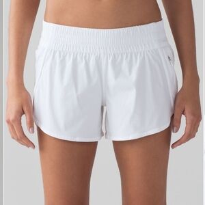 Lululemon Tracker Short V 4"